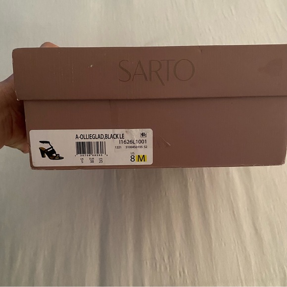 Franco Sarto Olliglad black heel sandals NIB size 8 - Picture 3 of 9